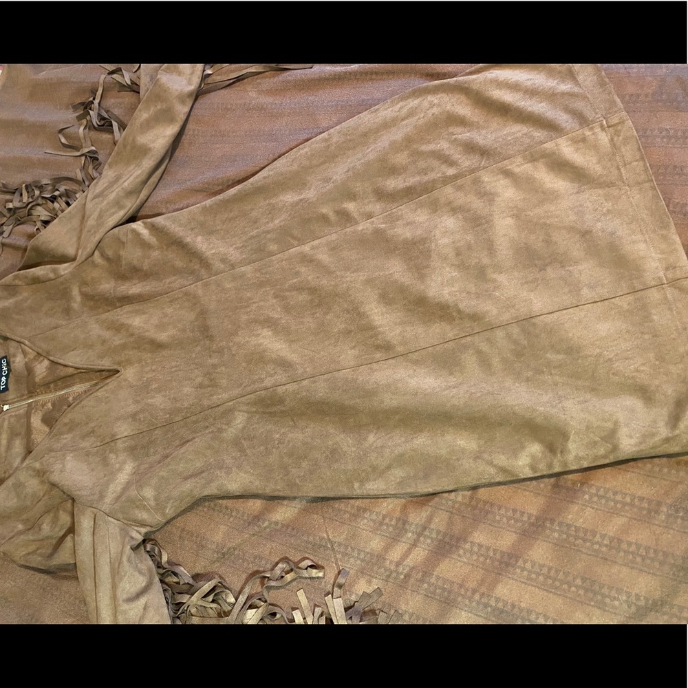 Dress - Picture 3 of 4